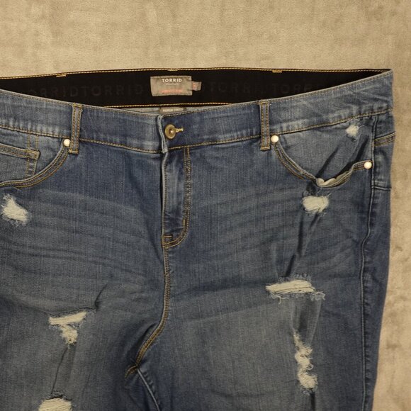 Torrid jeans bombshell skinny women's 28T blue distressed premium stretch - Picture 2 of 13